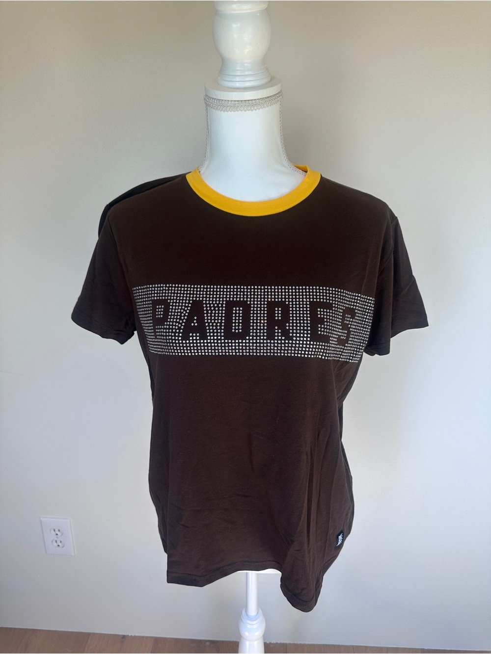 DKNY Sport Padres Rhinestone Logo Brown T-Shirt Size Small